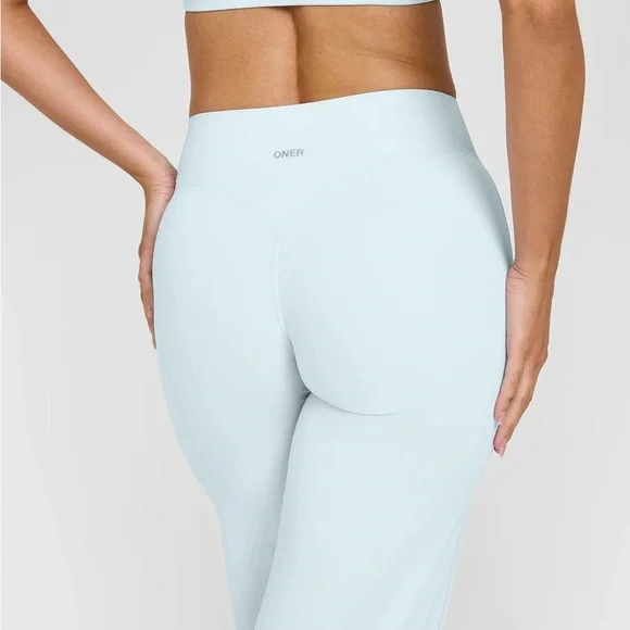 One Active Cloud Blue Straight Leg Pants - L (Short) - Picture 3 of 5